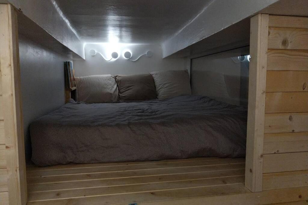 Chaleureux Petit Appartement De 4 Couchages แซ็ง เอเทียน เดอ ทิเน ภายนอก รูปภาพ